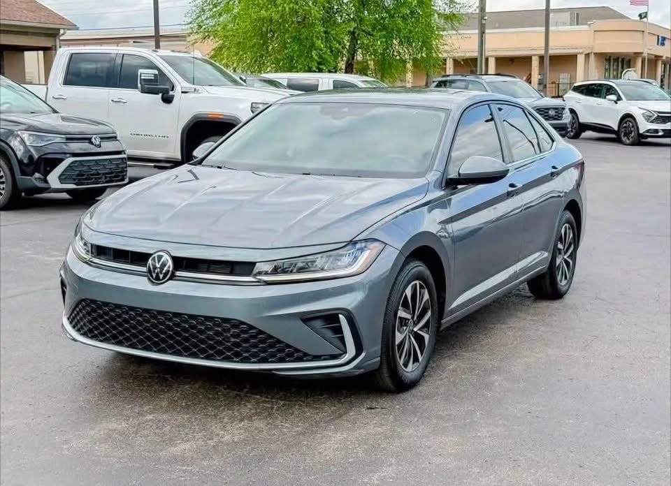 Volkswagen Jetta 1.5T S Sedan 4D