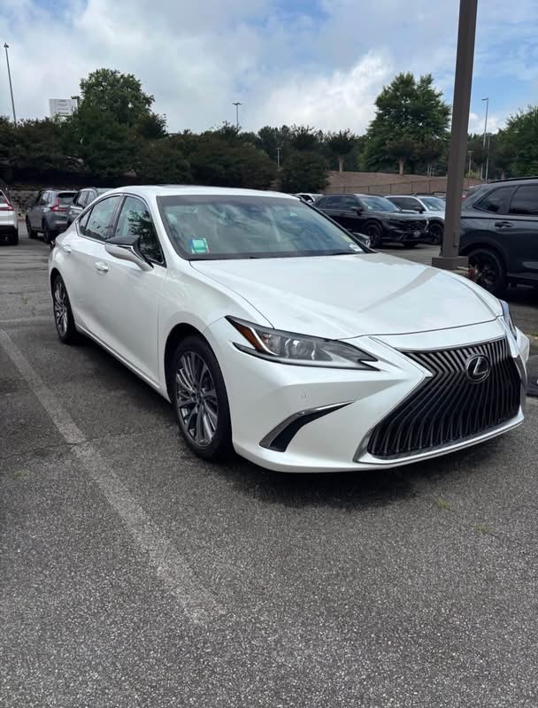 Lexus ES 350 Sedan 4D