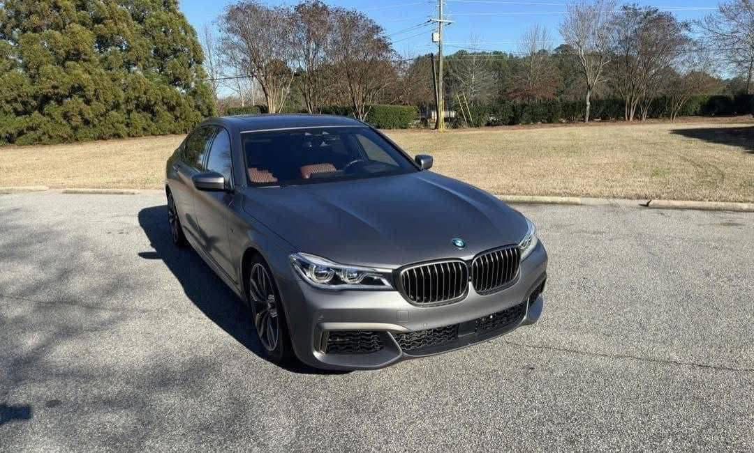 BMW M760i xDrive